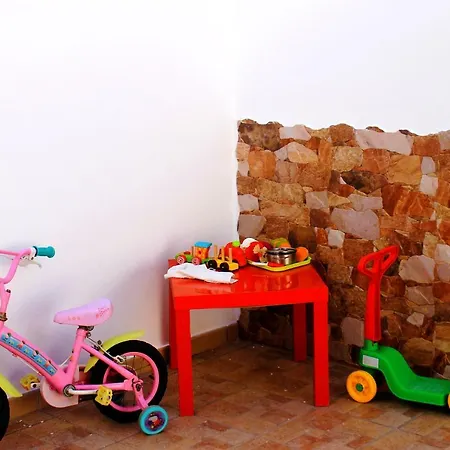 Bike Surf Kite אכסניה
